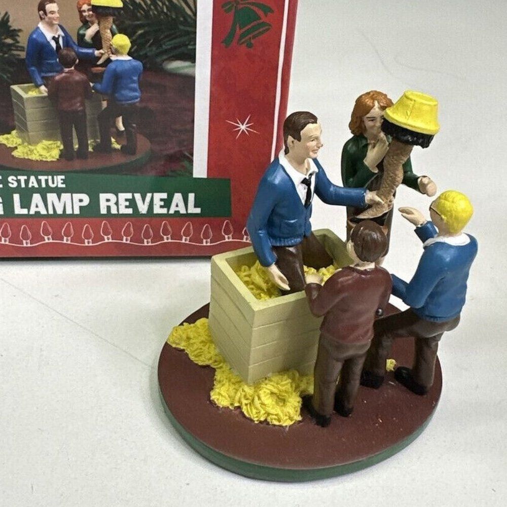 A Christmas Story Leg Lamp Reveal Figurine Statue Holiday Décor Figure NECA